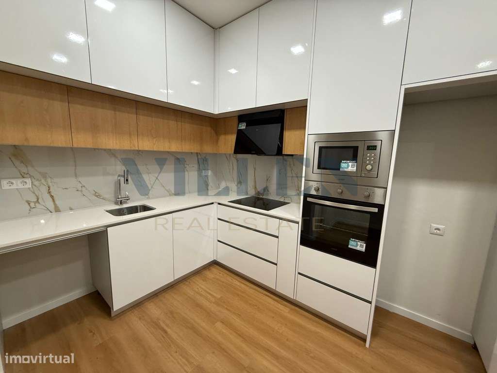 Apartamento T2 com Entrada Privativa e Garagem na Maia-7