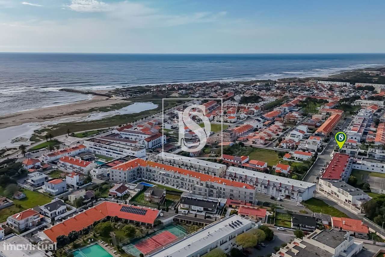 Moradia de Luxo, T4, com piscina e vista mar desde o terraço - Grande imagem: 4/43