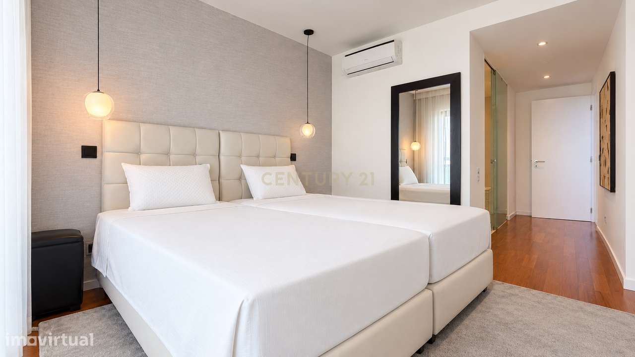 Luxury Property - Apartamento T3 no Edifício Astrolab – Vista Mar, Pis-14