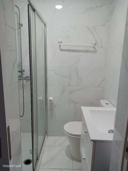 Vendo apartamento T0,Oeiros,perto praia 248000€ - Grande imagem: 5/5