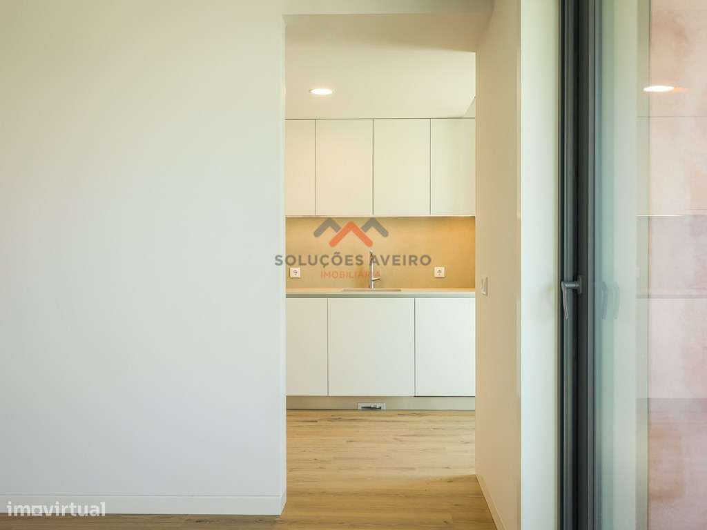 Apartamento T3 Cais da Fonte Nova - Centro de Aveiro - Grande imagem: 3/13
