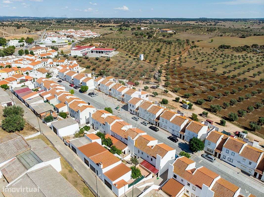 Moradia T3 para venda - Grande imagem: 2/24