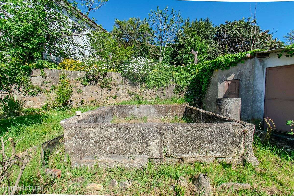 Moradia T4 para venda-20