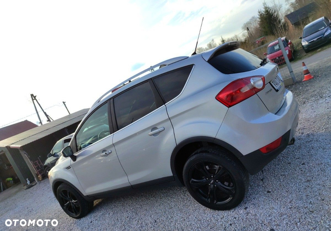 Ford Kuga 2.0 TDCi 4x4 Titanium - 3