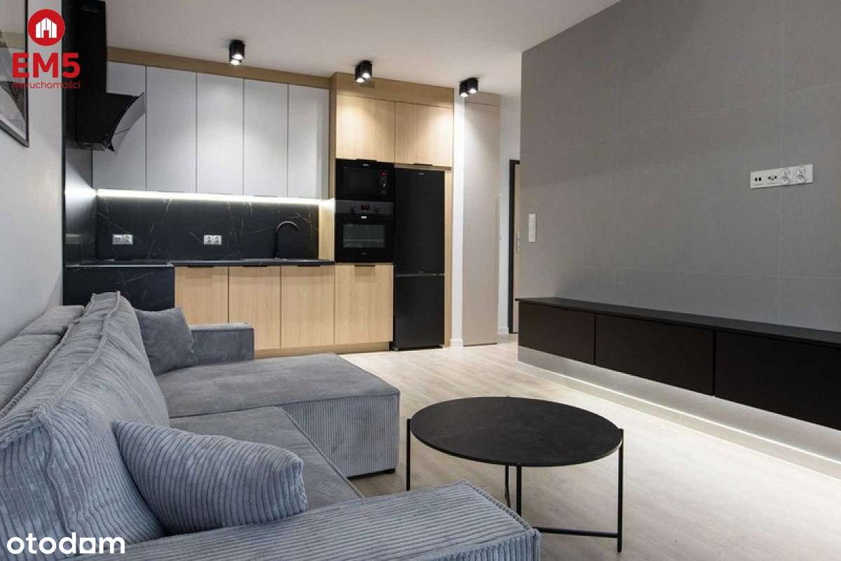 Mieszkanie 3-pokojowe, 3 piętro, winda - Pełny obrazek: 2/8