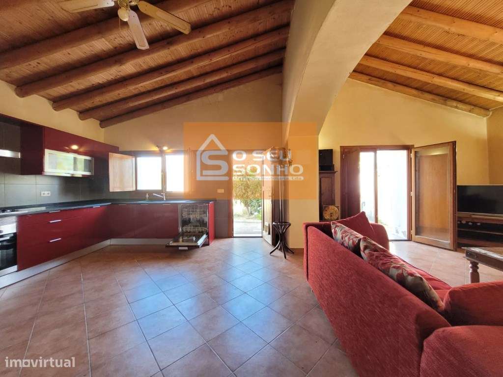 Moradia T2 com Piscina-5