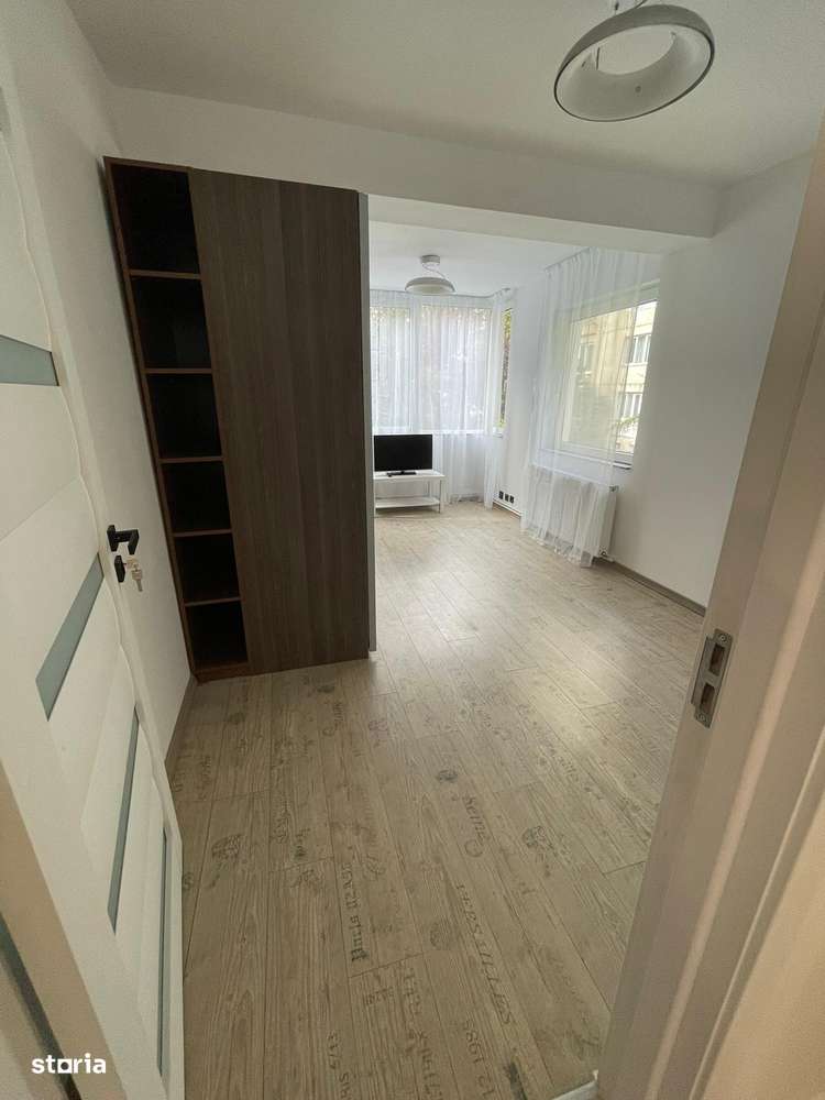 Apartament 4 camere, centru civic, etaj 1, Sanzienelor - Imagine principală: 5/10