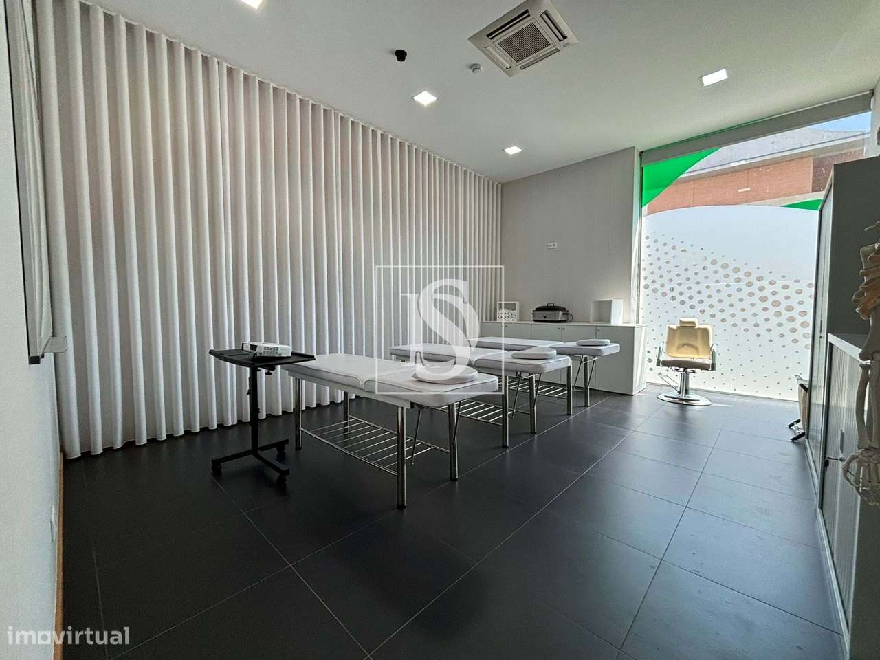 Loja para venda em Abelheira - Grande imagem: 5/21