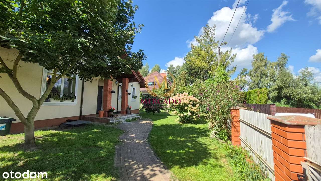 Dom z charakterem na sprzedaż w Łącku, 5 Pokoi-1