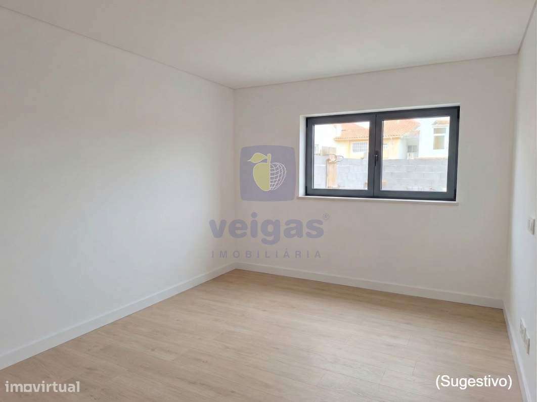 Apartartamento T3 em construção sito na praia da Gala,  Figueira da Fo-8