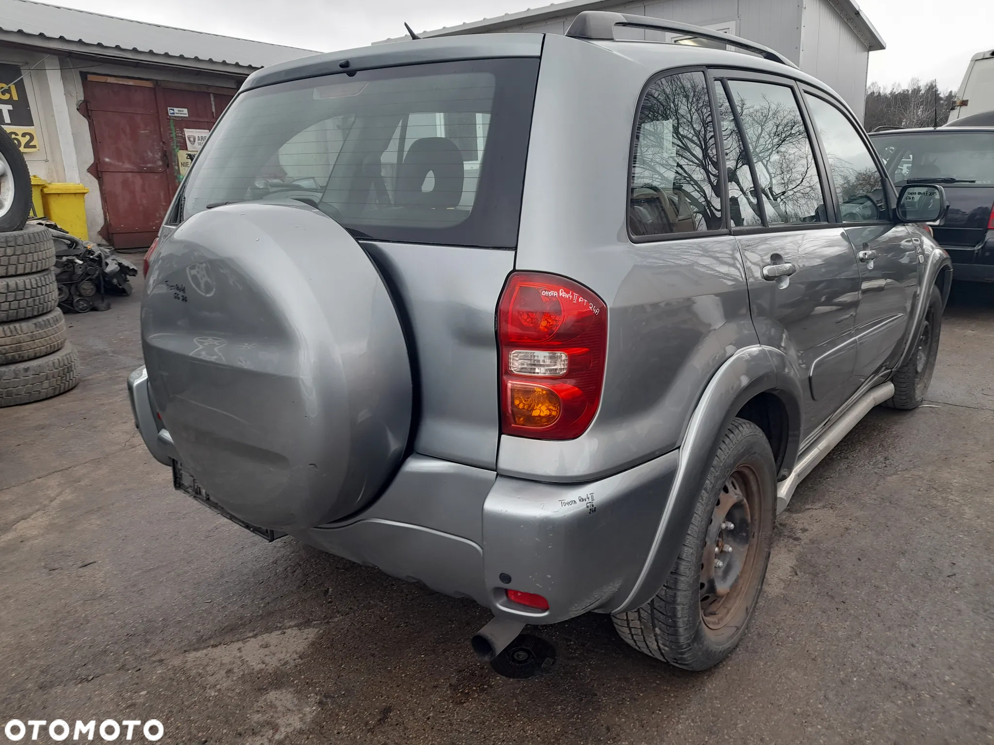 TOYOTA RAV4 II LIFT LAMPA LEWY TYŁ LEWA TYLNA - 17