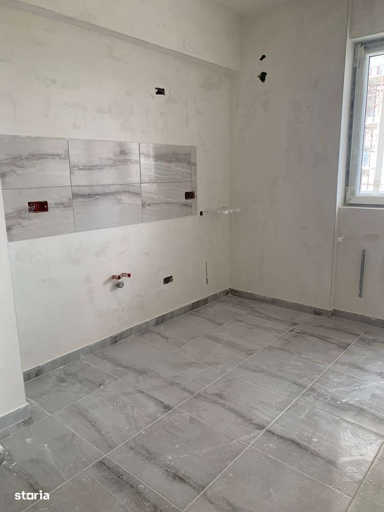 Apartament cu 4 camere/ Metrou Berceni la 5 minute-9