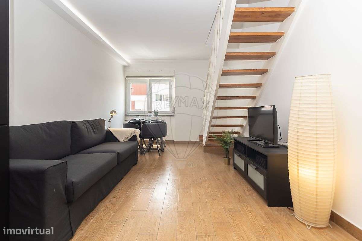 Apartamento T3 à venda em Lisboa-2