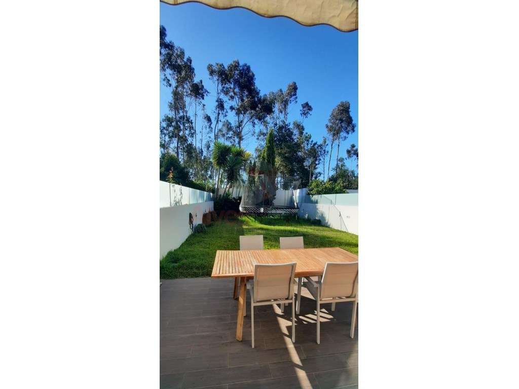 Moradia de Luxo T4+1 em Condominio Fechado para Arrendar - Grande imagem: 5/16