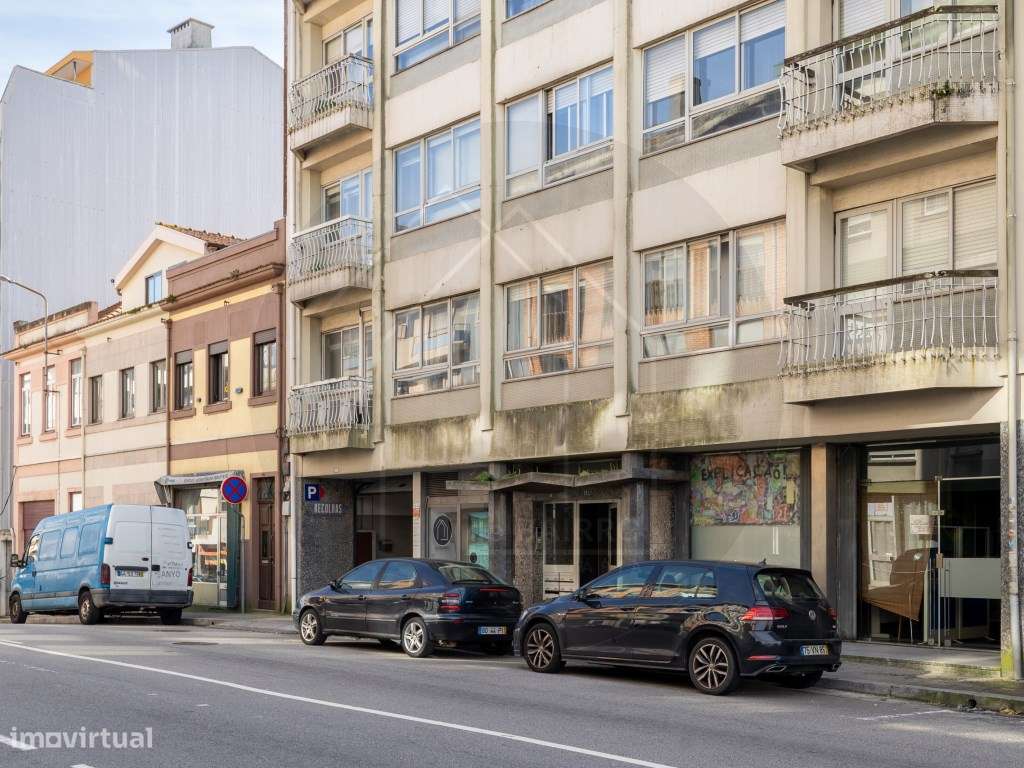 Parque de Estacionamento com 53 Lugares | Investimento Seguro | Porto-25