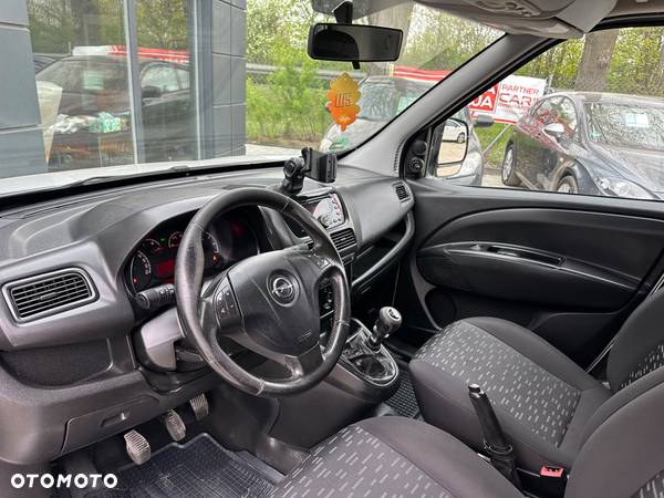 Opel Combo 1.6 Diesel Klimatyzacja Elektryczne Szyby Tempomat Radio CD Opłacony - 20