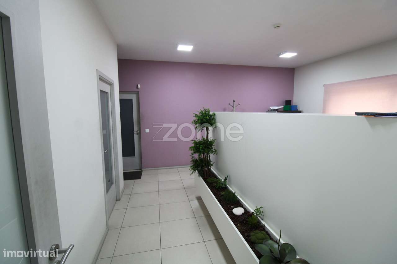 PAVILHÃO c/ 2000m2 FELGUEIRAS-10