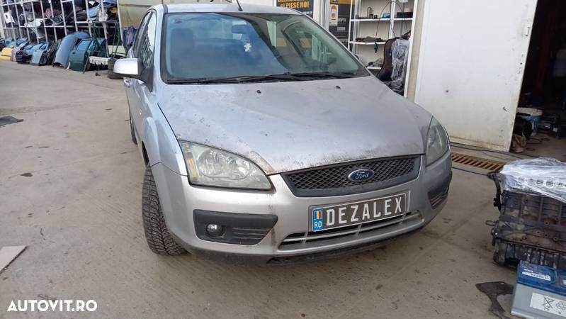 Dezmembrari Ford Focus 2 sedan 1.6 i benzina si 1.4i benzina 2005 - 3