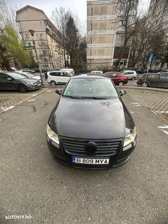 Volkswagen Passat 2.0 TDI DPF Highline - 3