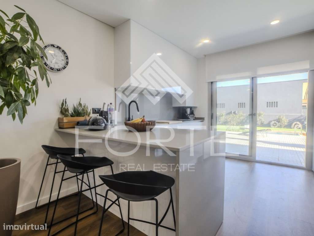 Moradia T4 - Praia de Esmoriz-8