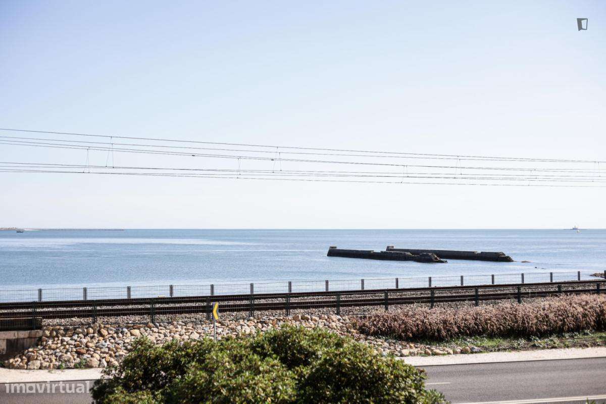 Apartamento com 3 quartos - localizado em Linda-a-Velha Lisbon - Grande imagem: 4/8