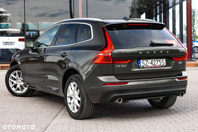 Volvo XC 60 D3 Momentum Pro - 8