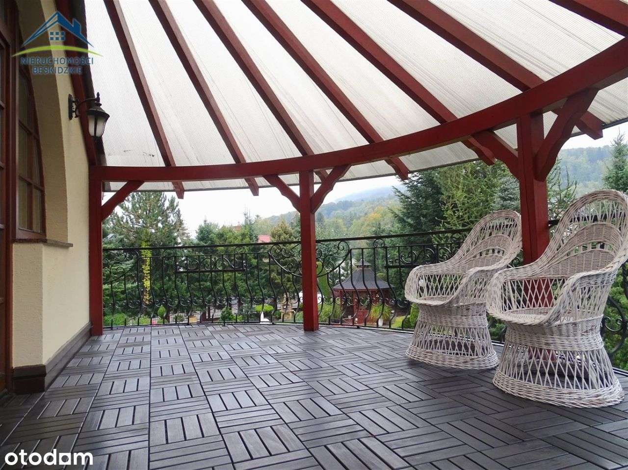 Niezwykły dom w Ustroniu - dla koneserów piękna!-8