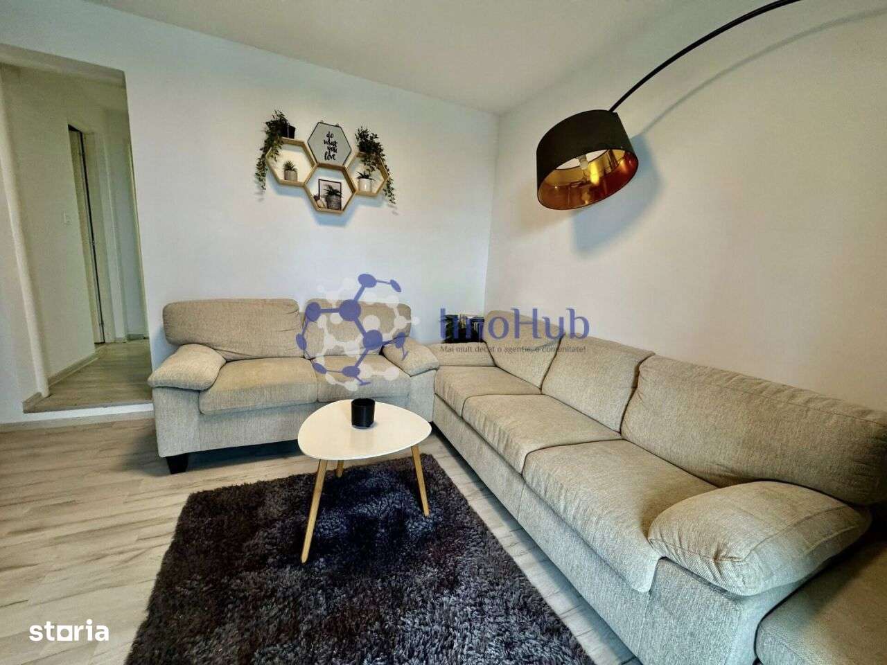 Casa Dorobant , 100mp, teren 1300 mp - Imagine principală: 5/14