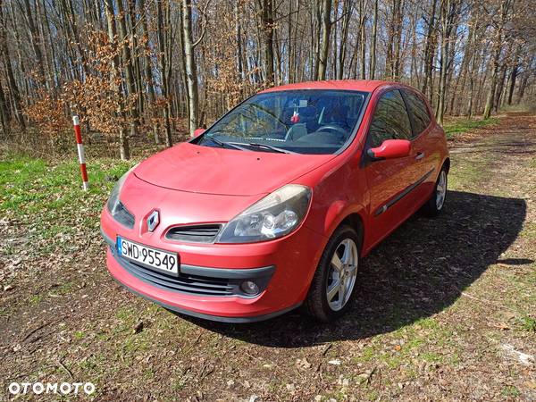 Renault Clio 2.0 16V Privilege - 3