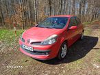 Renault Clio 2.0 16V Privilege - 3