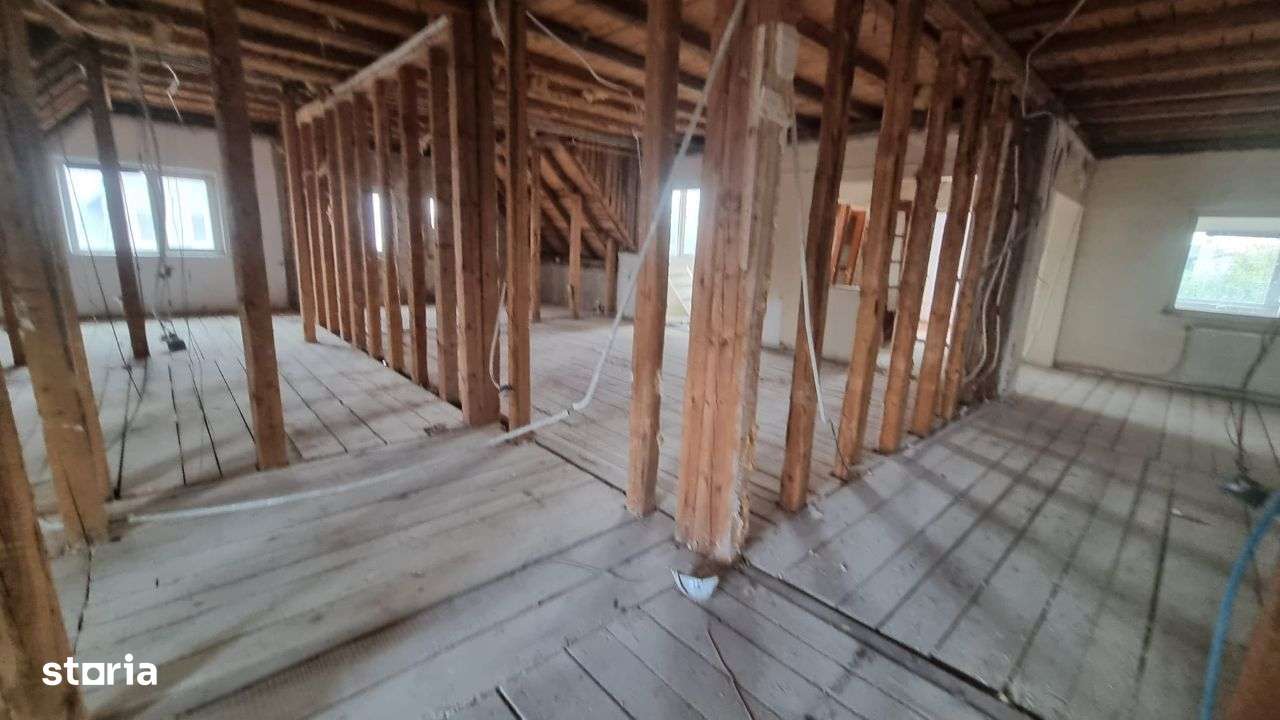 Casa Burdujeni de vanzare - Imagine principală: 4/5