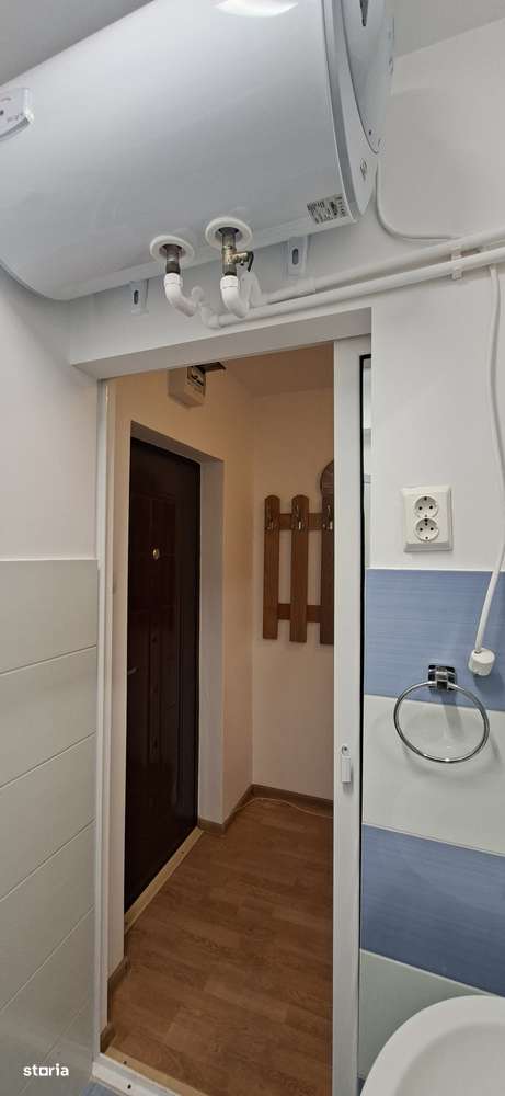 Garsonieră luminoasă, etaj 1 - ideală pentru locuit sau investiție!-7