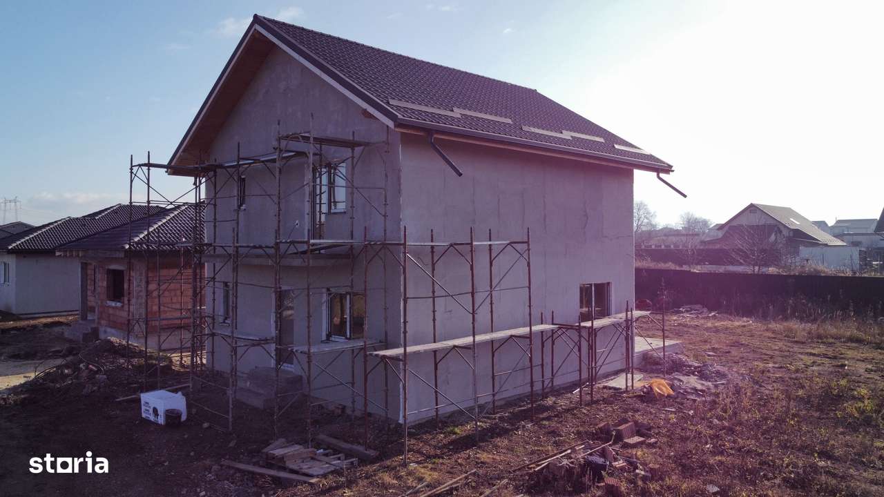 Casă single de vânzare în cartierul Izvor - Imagine principală: 2/7