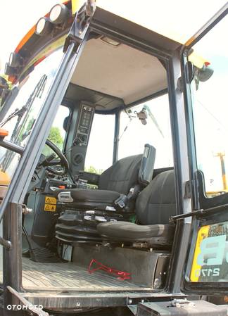 JCB Fastrac 2170 - 16