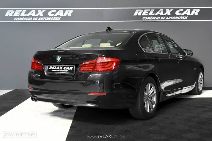 BMW 520 d Exclusive Auto 129g - 19