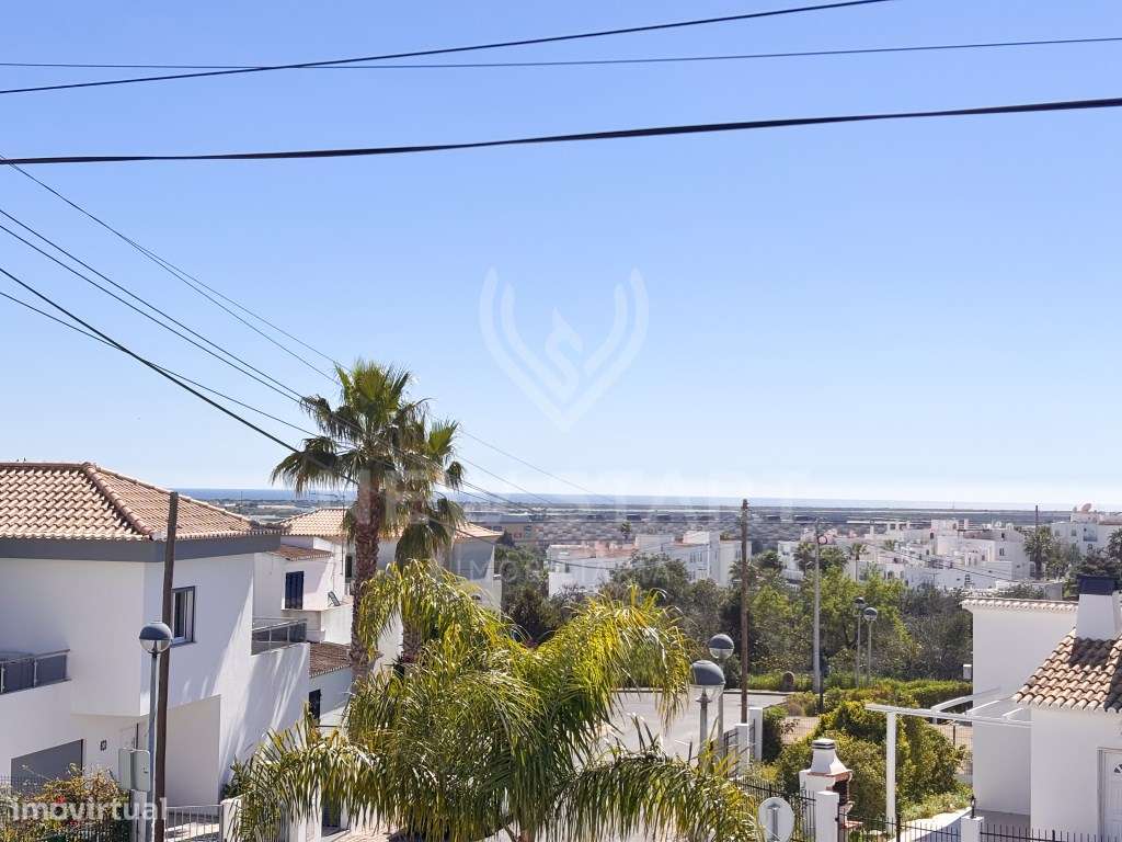Moradia T4 com Vista Mar, Jardim e Garagem em Zona Residencial, Tavira - Grande imagem: 3/27