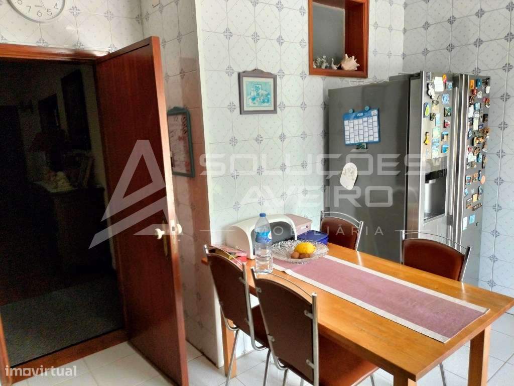 Moradia T4 com Piscina-34