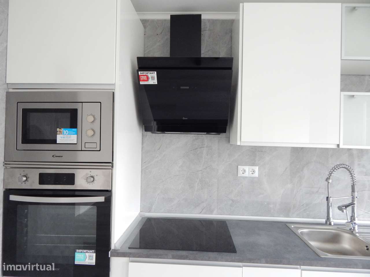 T2 Renovado na Figueirinha- Oeiras-5