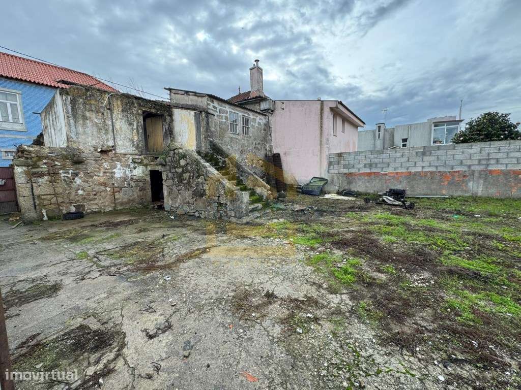 Moradia rustica para Restauro já com projeto aprovado em Touguinha ...-19