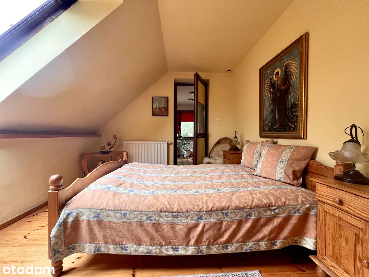 Spała-dom z własnym stawem położony w otoczeniu zieleni i ciszy. Bez %-11