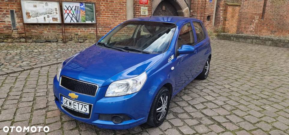 Chevrolet Aveo 1.2 16V Base / Classic - 3