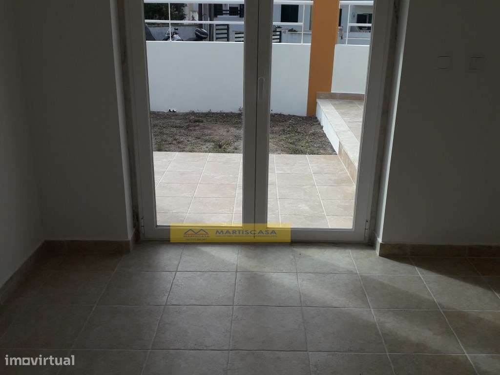 Moradia T3+1 Centro Ericeira/VISTA MAR - OFERTA ESCRITURA E REGISTOS-13
