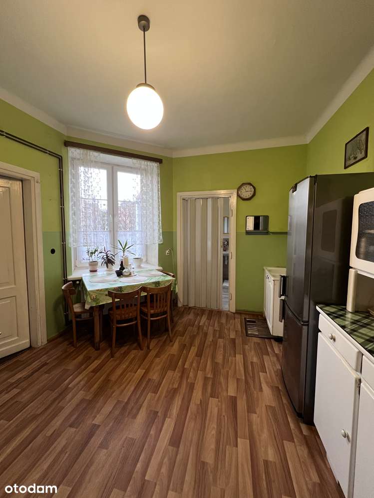 131m² na Osiedlu Dyrekcja, idealne pod inwestycję, podział 2–3 lokali - Pełny obrazek: 4/7