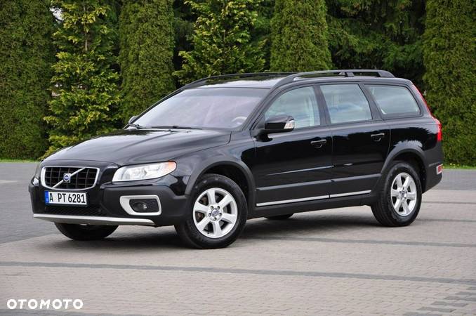 Volvo XC 70 - 4