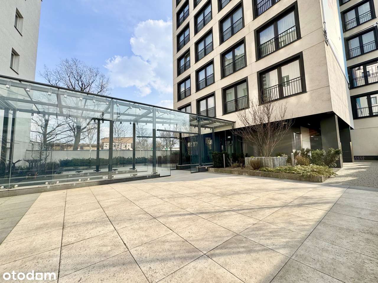 Gotowe do wprowadzenia 2 wygodne pokoje tuż przy Parku i Metro Stadion-9