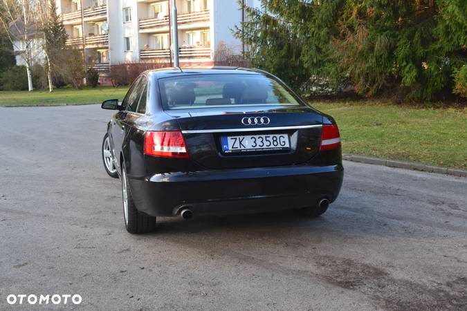 Audi A6 4.2 Quattro Tiptronic - 6