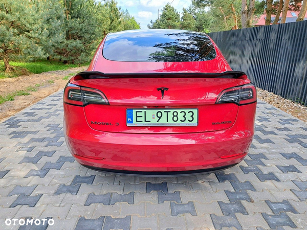 Tesla Model 3 - 9