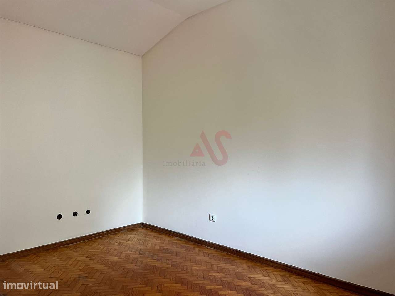 Apartamento T4 + 1 Duplex para Restauro | Foz do Douro | 132 m² | 600. - Grande imagem: 5/13