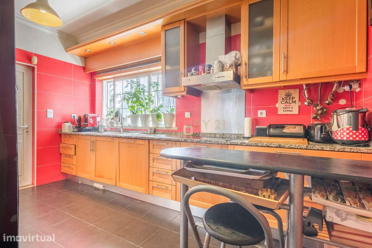 Moradia T4 em Oleiros - Azeitão, Setúbal - Oportunidade Única!-20