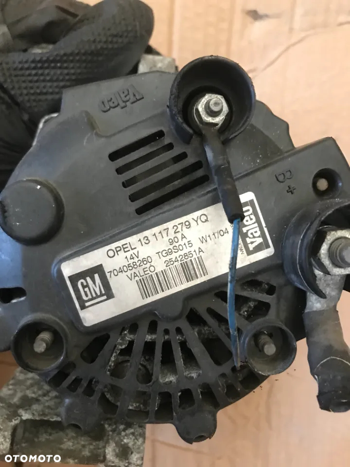 ALTERNATOR OPEL ASTRA CORSA 1.3CDTI 13117279YQ - 2